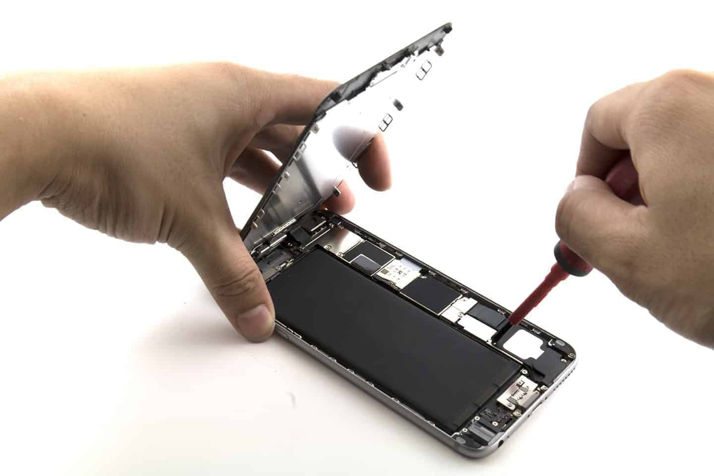 When should i replace my phone battery?